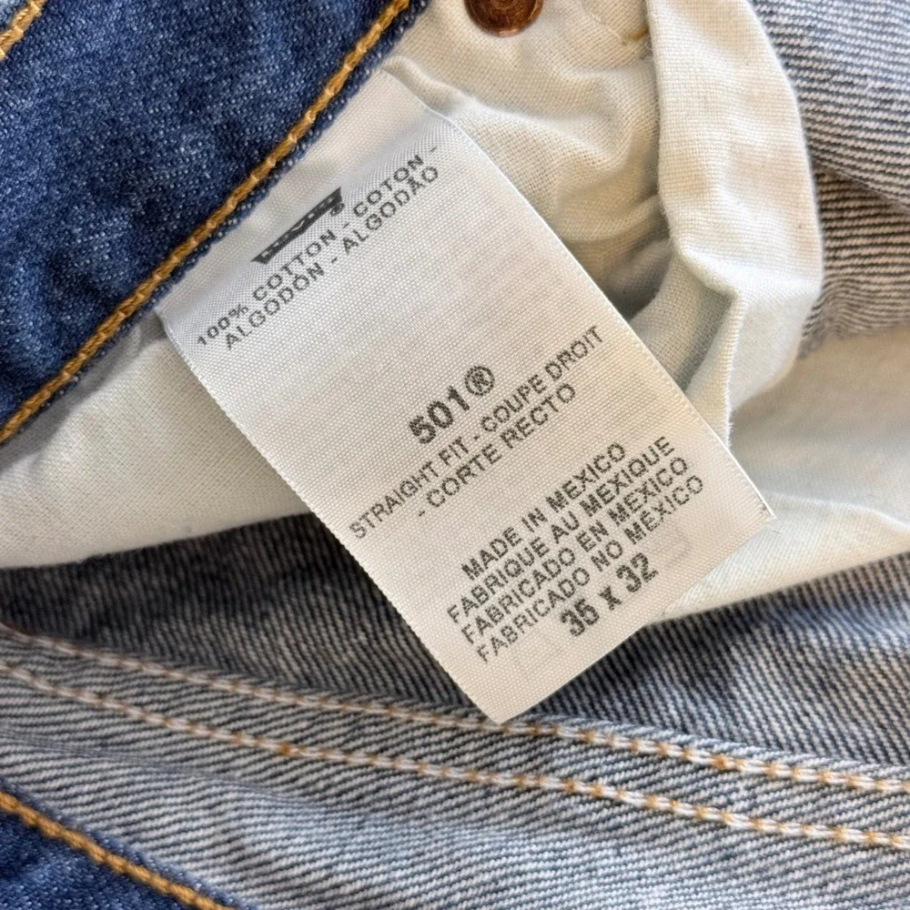 Levis 501 Original Straight Fit Jeans Mens 35x32 Dark Wash Blue Denim Button Fly